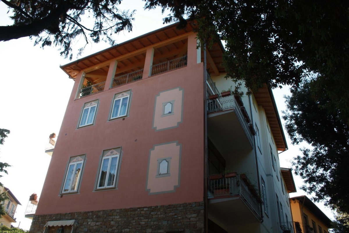 Hotel David, Italy