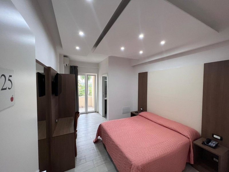 Hotel La Mela, Varcaturo, Italy