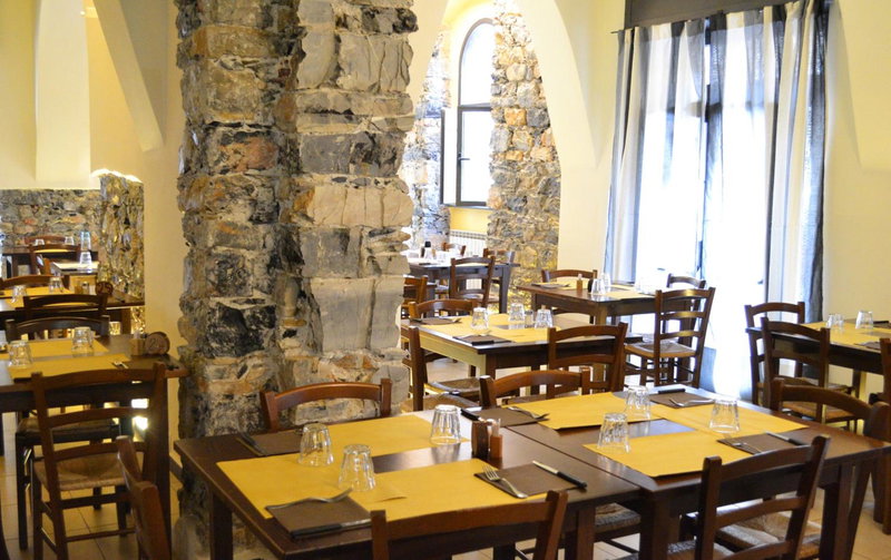 Bella Napoli Guesthouse Trattoria Pizzeria, La Spezia, Italy