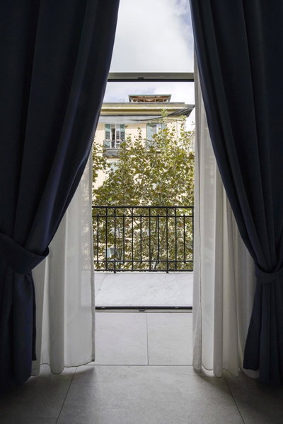 La Chambre, Naples, Italy