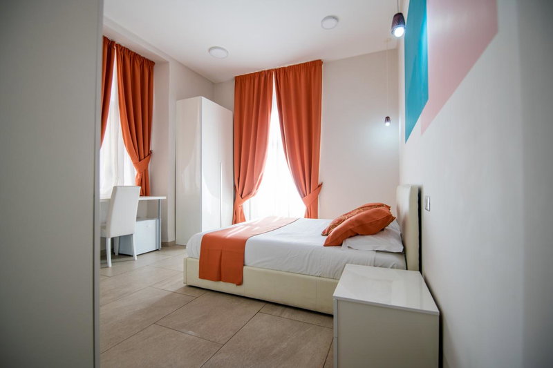 La Chambre, Naples, Italy