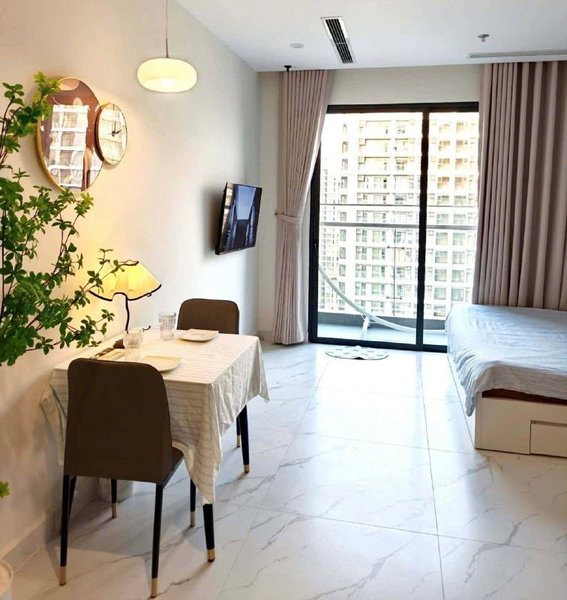 Room for rent in Ho Chi Minh City, Vietnam · The Opus One · 1 room, 1 bath