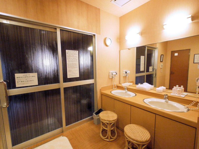 Hotel Route-Inn Toyokawa Inter, Toyokawa, Japan