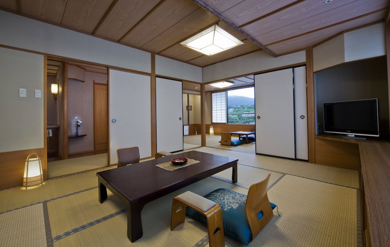 Biwako Grand Hotel, Otsu, Japan