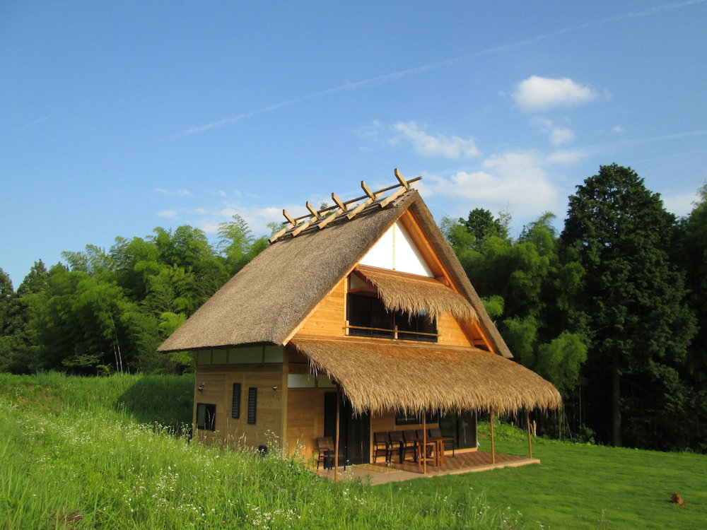 Hotel · Miyama Futon & Breakfast Thatched Cottages, Nantan