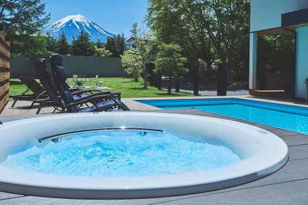 Villa Saison Fuji, Fujikawaguchiko, Japan