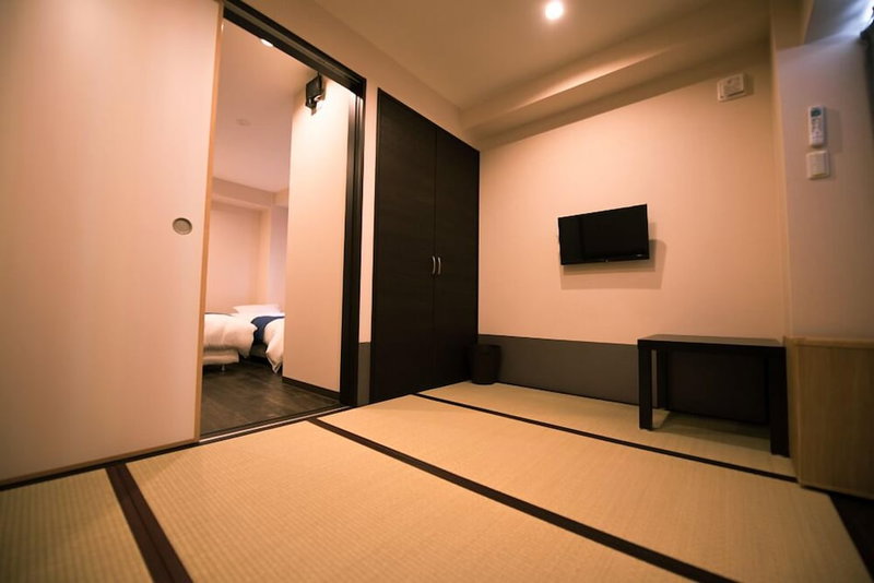 TERRACE HOUSE Morinomiya, Osaka, Japan