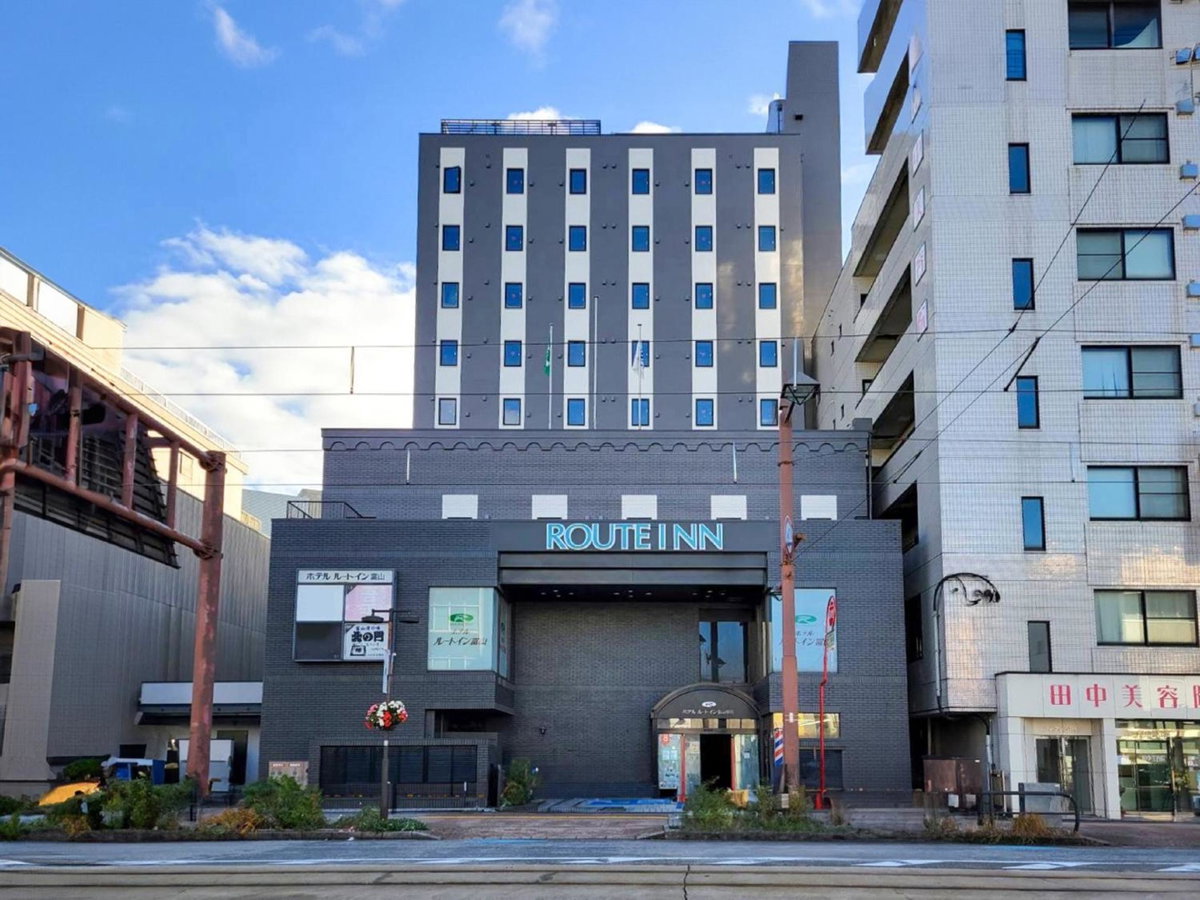 Hotel Route-Inn Toyama Ekimae, Japan