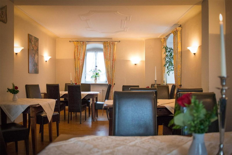 Der Patrizierhof - Weingut Gasthof Hotel - Familie Grebner, Großlangheim, Germany