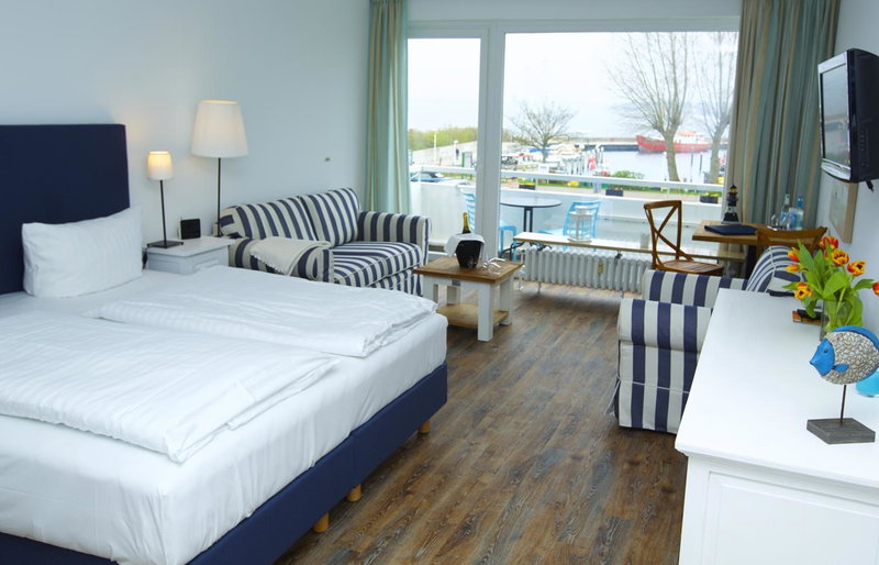 ACQUA Strande Yachthotel & Restaurant, Strande, Germany