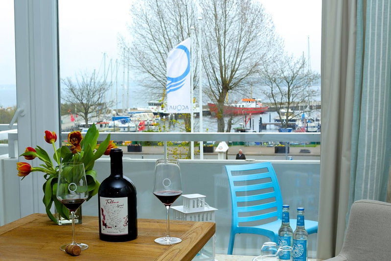 ACQUA Strande Yachthotel & Restaurant, Strande, Germany