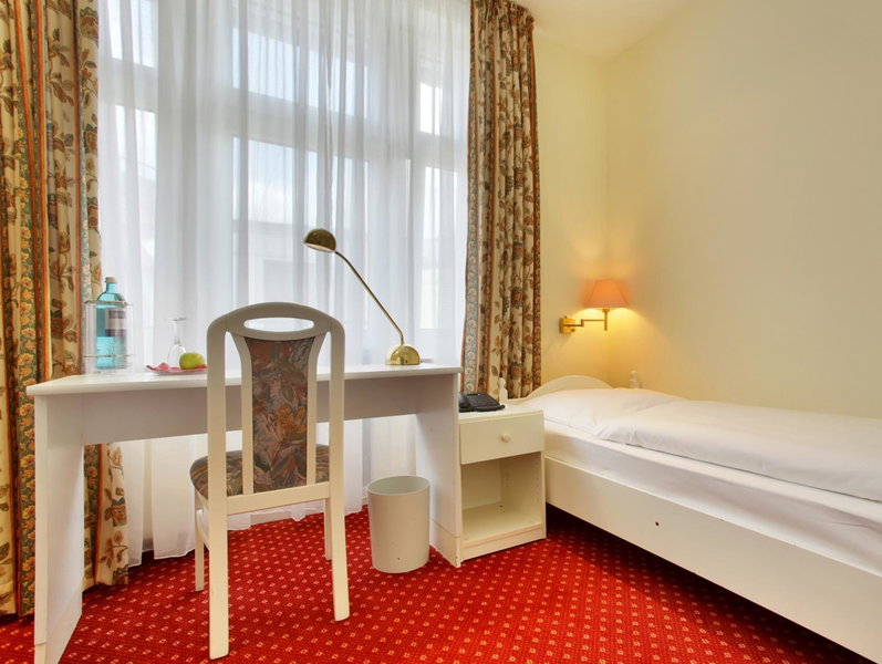 Hotel Bellmoor im Dammtorpalais, Hamburg, Germany