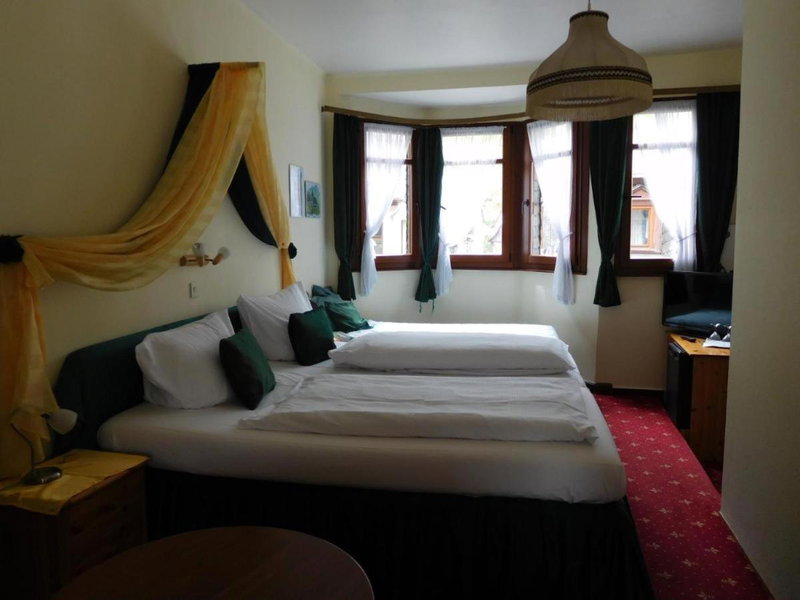 Kranenturm hotel, Bacharach, Germany