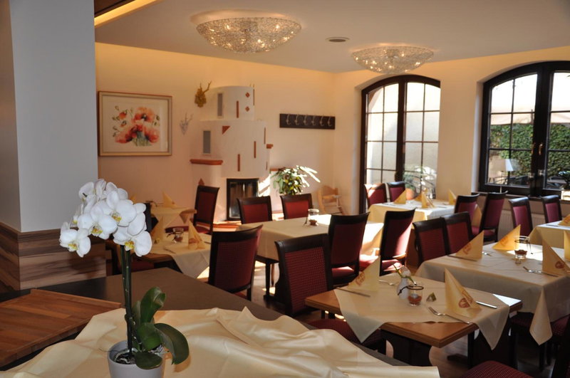 Hotel Restaurant Zum Schwan, Mettlach, Germany