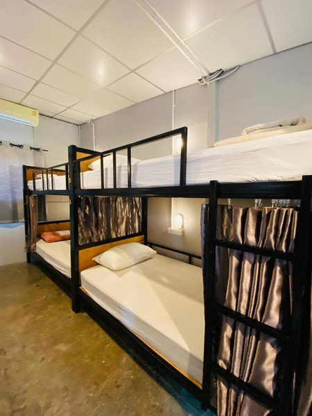 Lemon Siam Hostel Free Breakfast, Bangkok, Thailand
