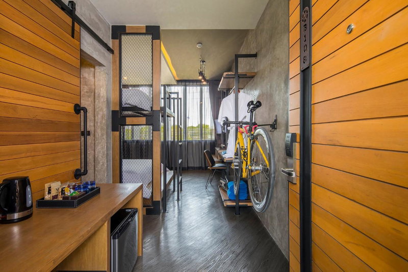 Wheeler Bed &Bike, Bangsaen, Thailand