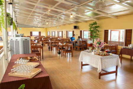 Nonnee Lampang Hotel, Lampang, Thailand