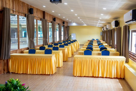 Nonnee Lampang Hotel, Lampang, Thailand