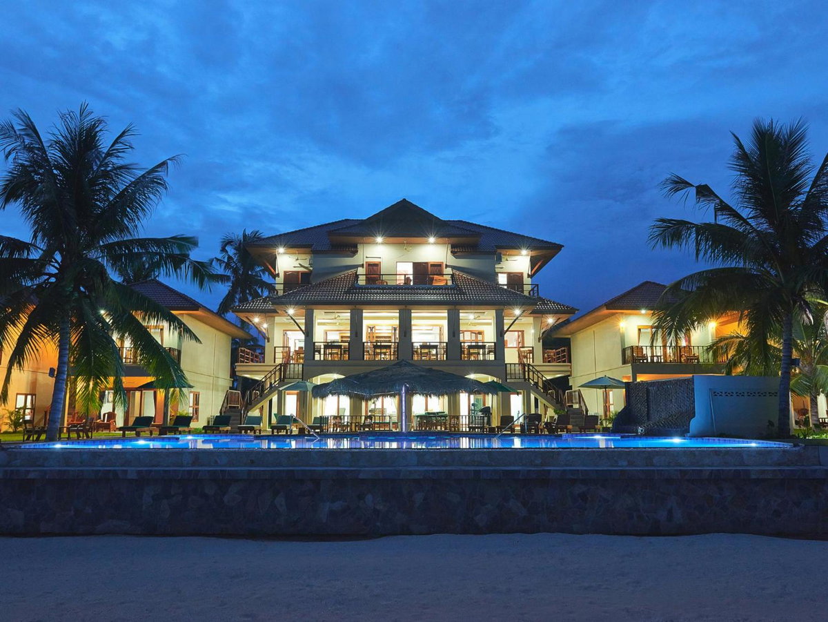 Hotel · Sara Beachfront Boutique Resort, Pathiu
