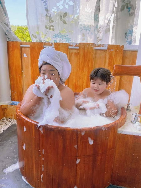 Khun Khao Tamnan Prai Resort, Ratchaburi, Thailand
