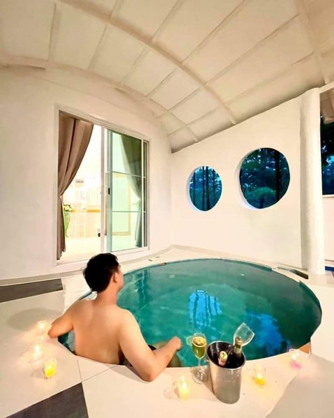 Khun Khao Tamnan Prai Resort, Ratchaburi, Thailand