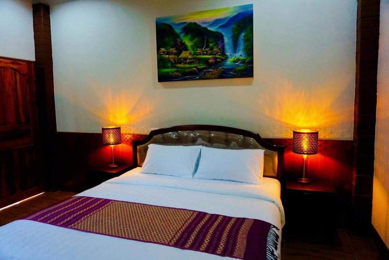 Punyin Hotel Inthanon -ปั้นหยิ่น โฮเทล, Chom Thong, Thailand