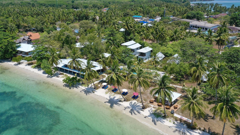 Koh Mook Riviera Beach Resort, Thailand