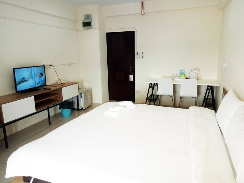 Komol Residence Bangkok, Bangkok, Thailand