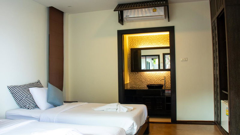 Chidlom Resort, Haad Chao Samran, Thailand