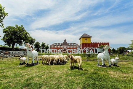 Thada Chateau Hotel, Buriram, Thailand