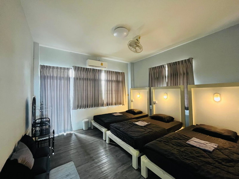 Patone Hostel, Phra Nakhon Si Ayutthaya, Thailand
