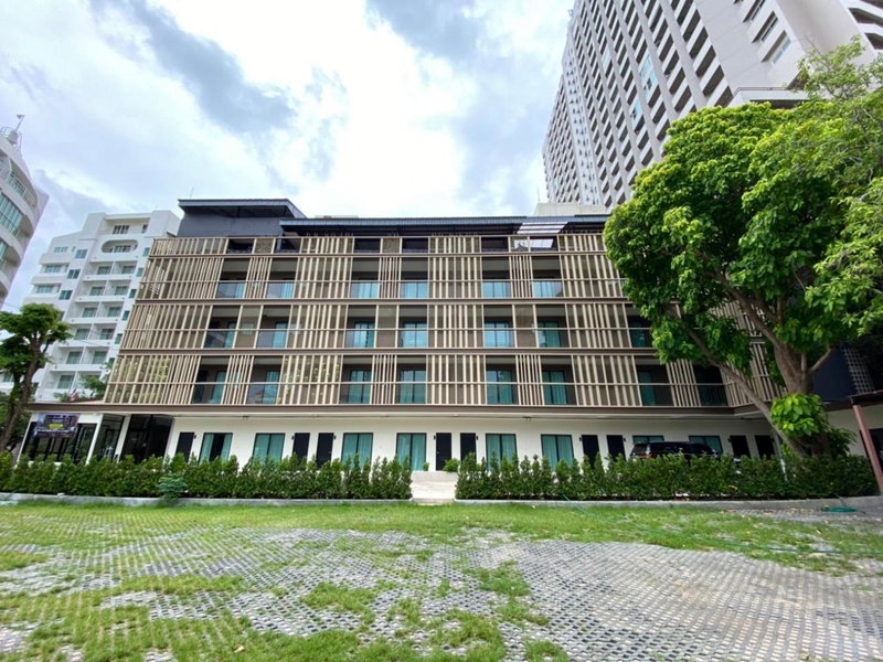The Shade Residence, Pattaya Central, Thailand