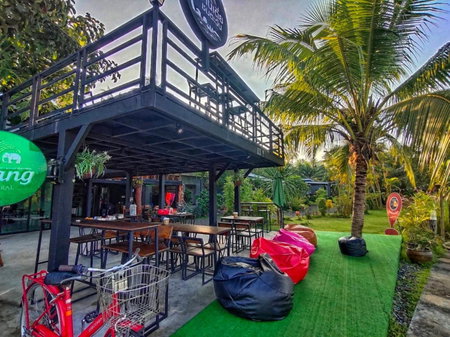 Baantia Chomtawan, Suratthani, Thailand