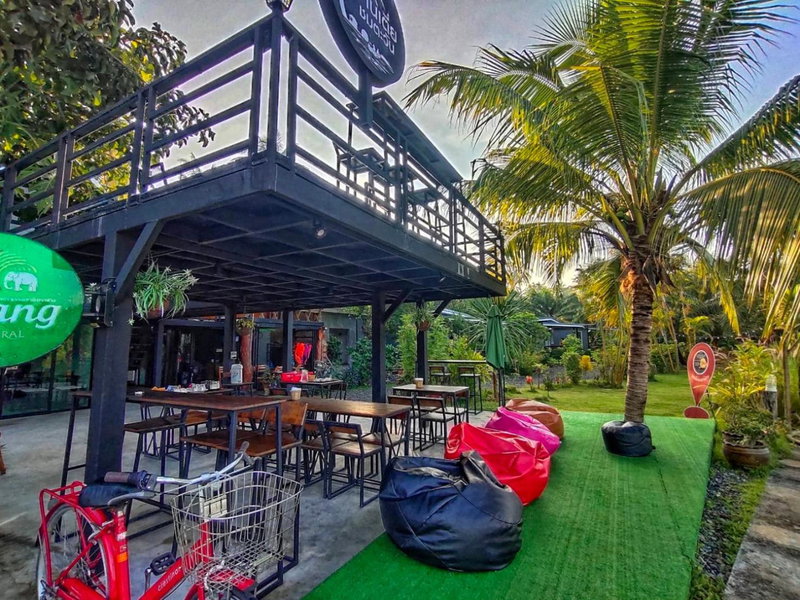 Baantia Chomtawan, Suratthani, Thailand