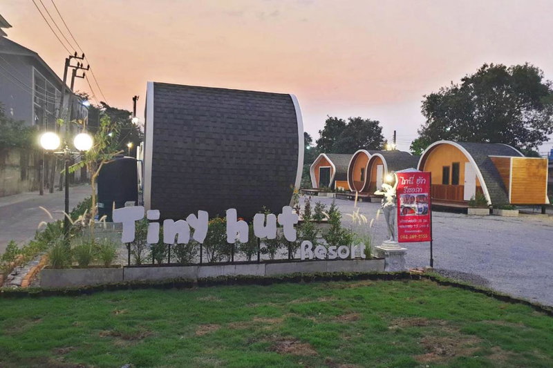 Tiny hut resort, Bangkok, Thailand
