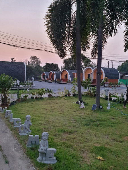 Tiny hut resort, Bangkok, Thailand