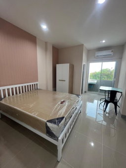 Firstbuild Apartment (เฟิร์สบิวท์อพาร์ทเม้น), Bangkok, Thailand