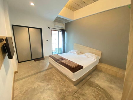 Newman hotel, Ban Khlong Ha, Thailand