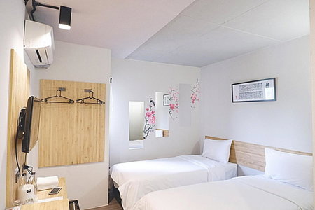 Izen Plus Budget Hotel & Residence, Rayong, Thailand