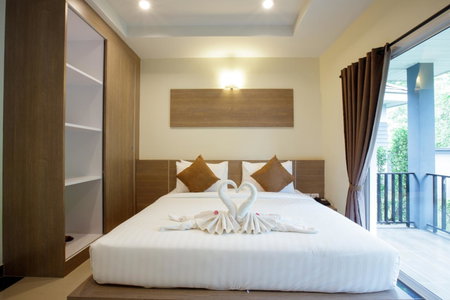 Ioon Resort ไออุ่นรีสอร์ท, Sara Buri, Thailand
