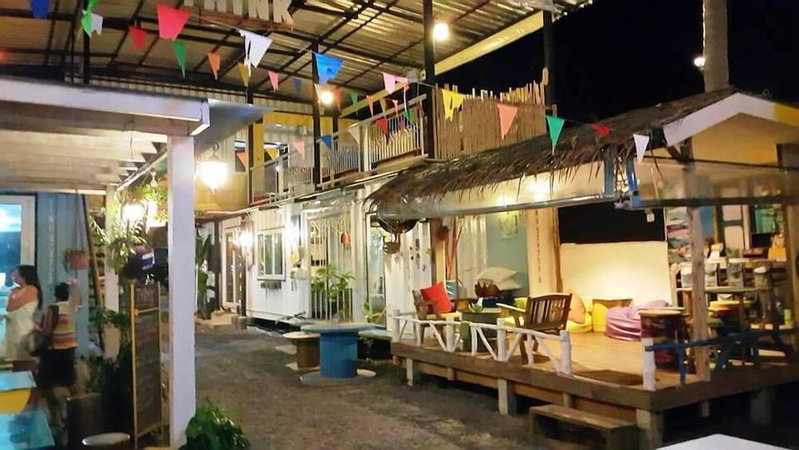 Think & Retro Cafe Lipa Noi Samui, Koh Samui, Thailand