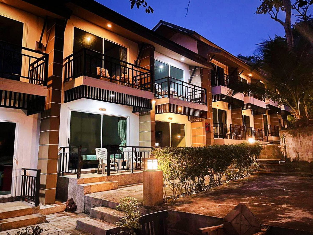 Hotel · PP Midnight Hotel, Phi Phi Don