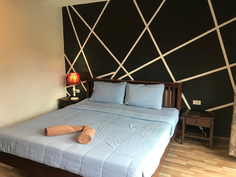 PP Midnight Hotel, Phi Phi Don, Thailand