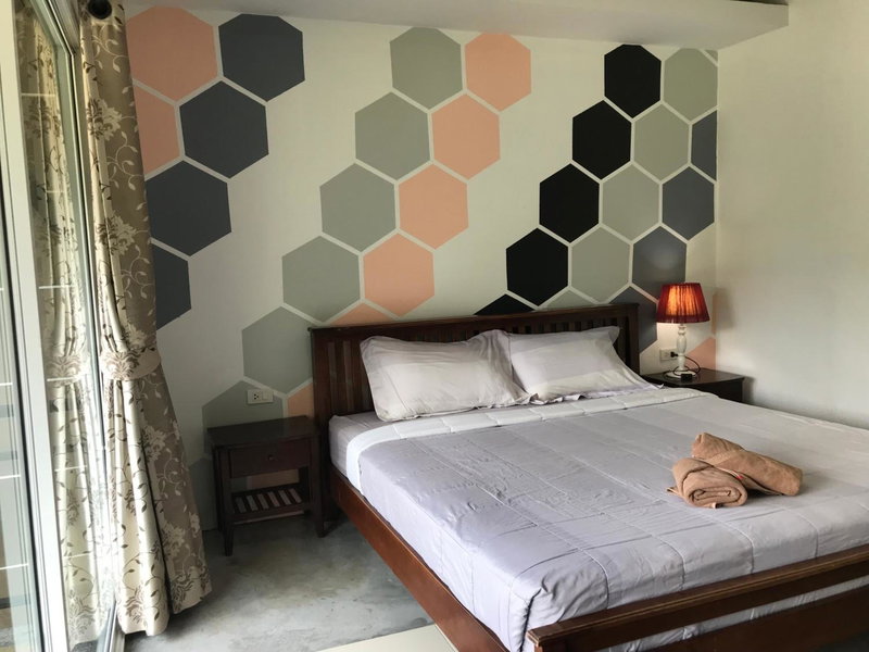 PP Midnight Hotel, Phi Phi Don, Thailand