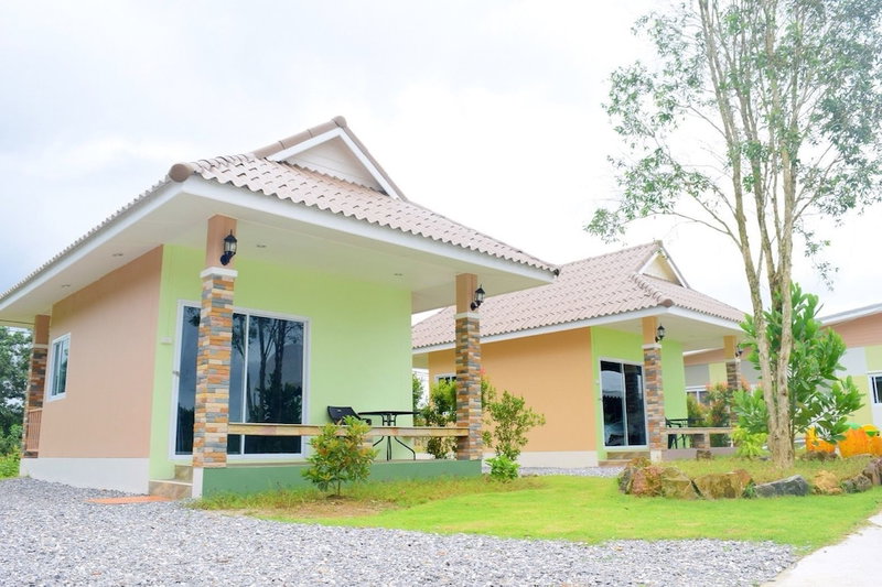 Khowbuysi View Resort, Tha Mai, Thailand
