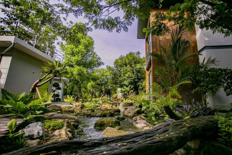 Tolopoti Hotel & Resort, U Thong, Thailand