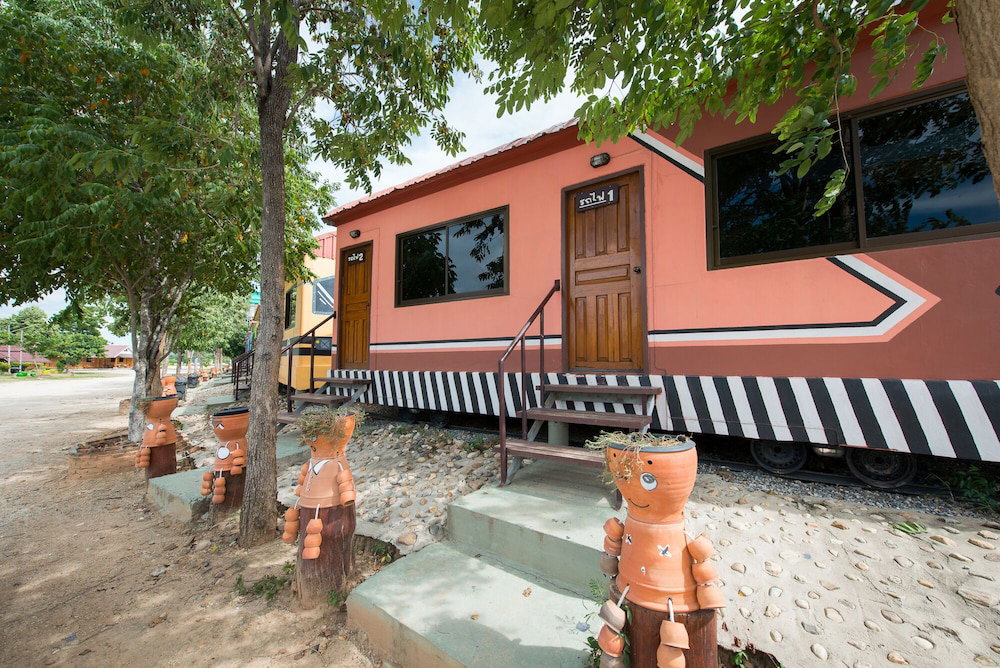 Hotel · Rabiangmai Homestay And Farm, Kanchanaburi