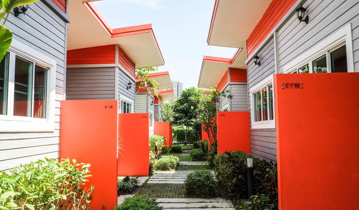 โรงแรมบ้านเพิ่มสุข อิมแพ็ค เมืองทอง, Thailand