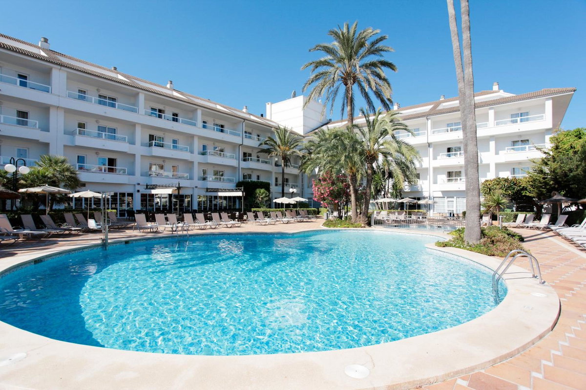Hotel · Grupotel Alcudia Suite, Playa De Muro