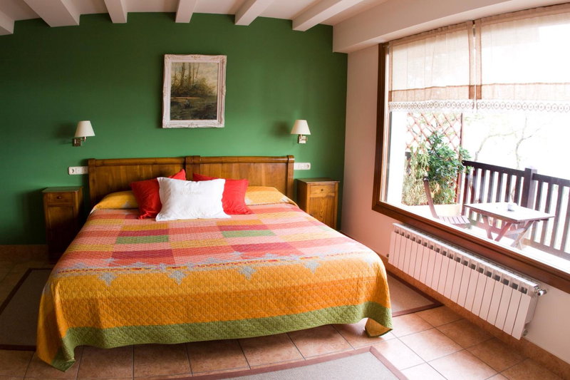 Casa Rural Higeralde, Hondarribia, Spain